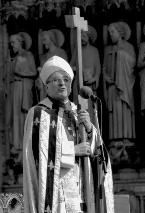 Monseigneur Lustiger Monseigneur Lustiger